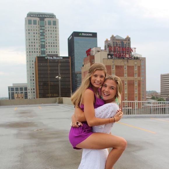 Meet your Posher, Anna - Picture 1 of 1